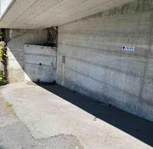 Casa Verbanella * Minusio